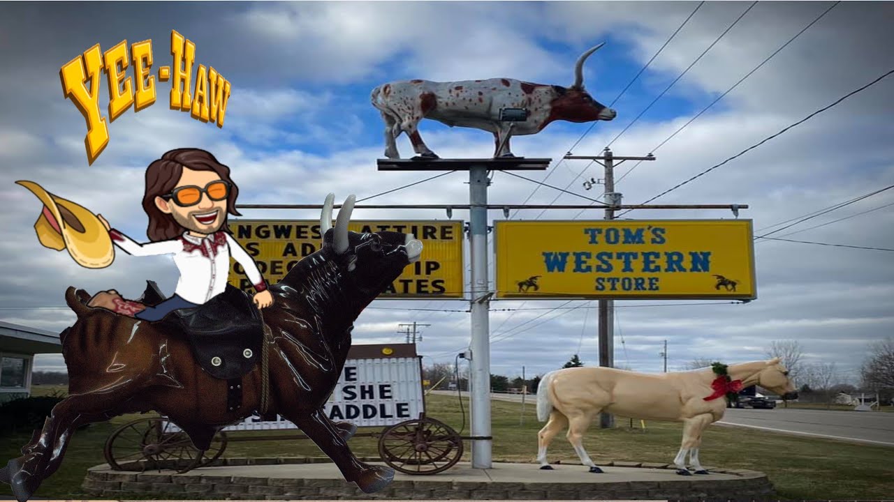 Tom's Western Store & Rodeo - Ovid Inn